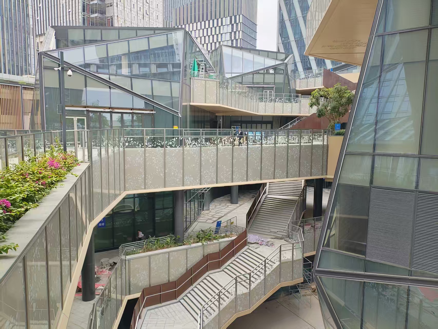 商业综合体护栏